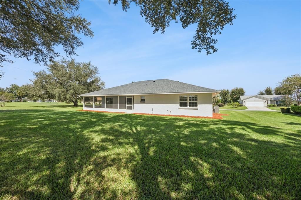 For Sale: $359,900 (3 beds, 2 baths, 1919 Square Feet)