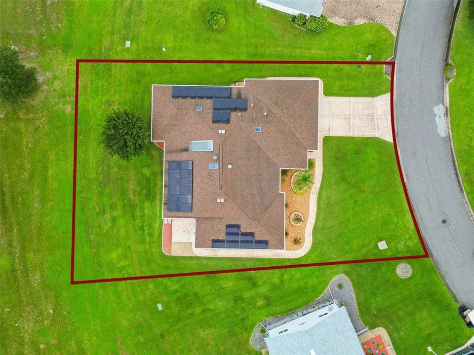 For Sale: $349,900 (3 beds, 2 baths, 2302 Square Feet)