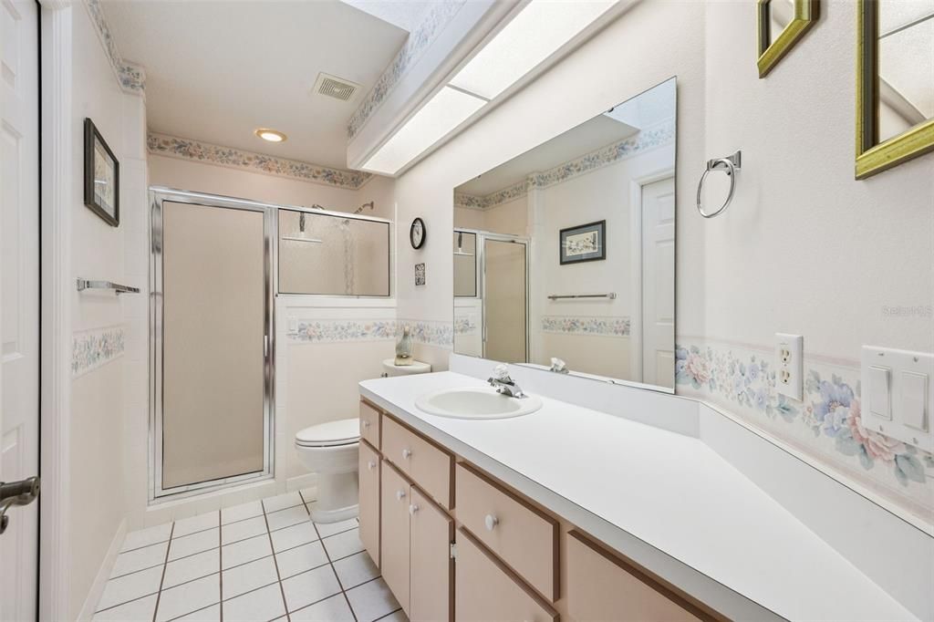 For Sale: $349,900 (3 beds, 2 baths, 2302 Square Feet)