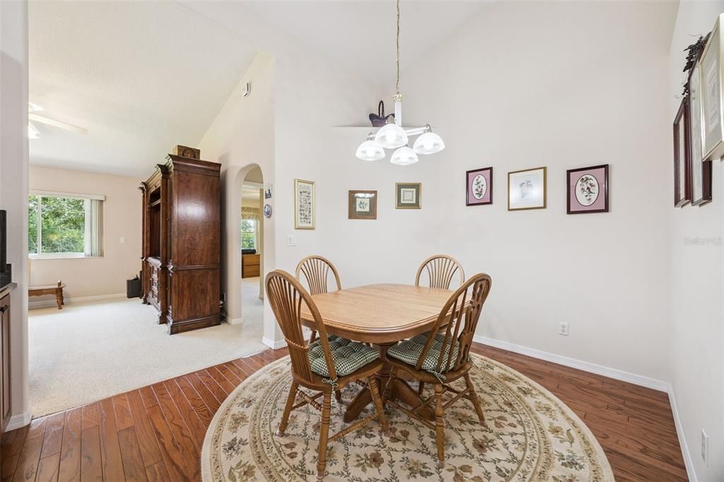 For Sale: $349,900 (3 beds, 2 baths, 2302 Square Feet)