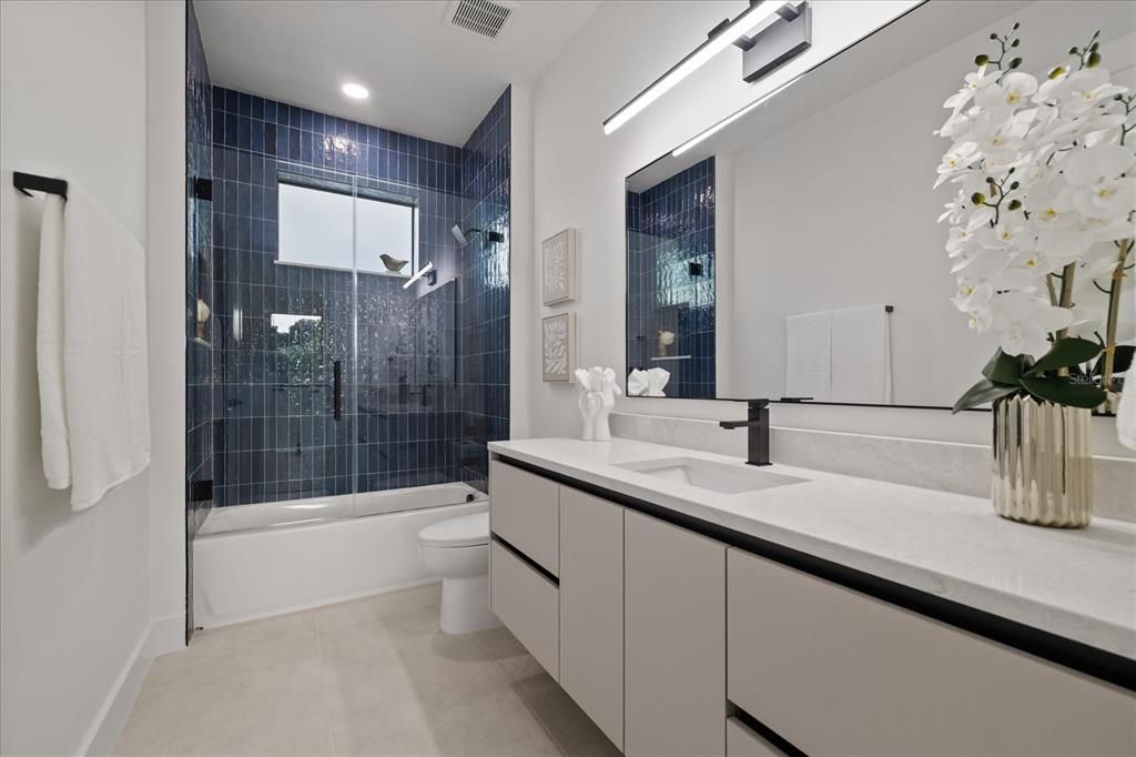 For Sale: $1,398,511 (5 beds, 4 baths, 3334 Square Feet)