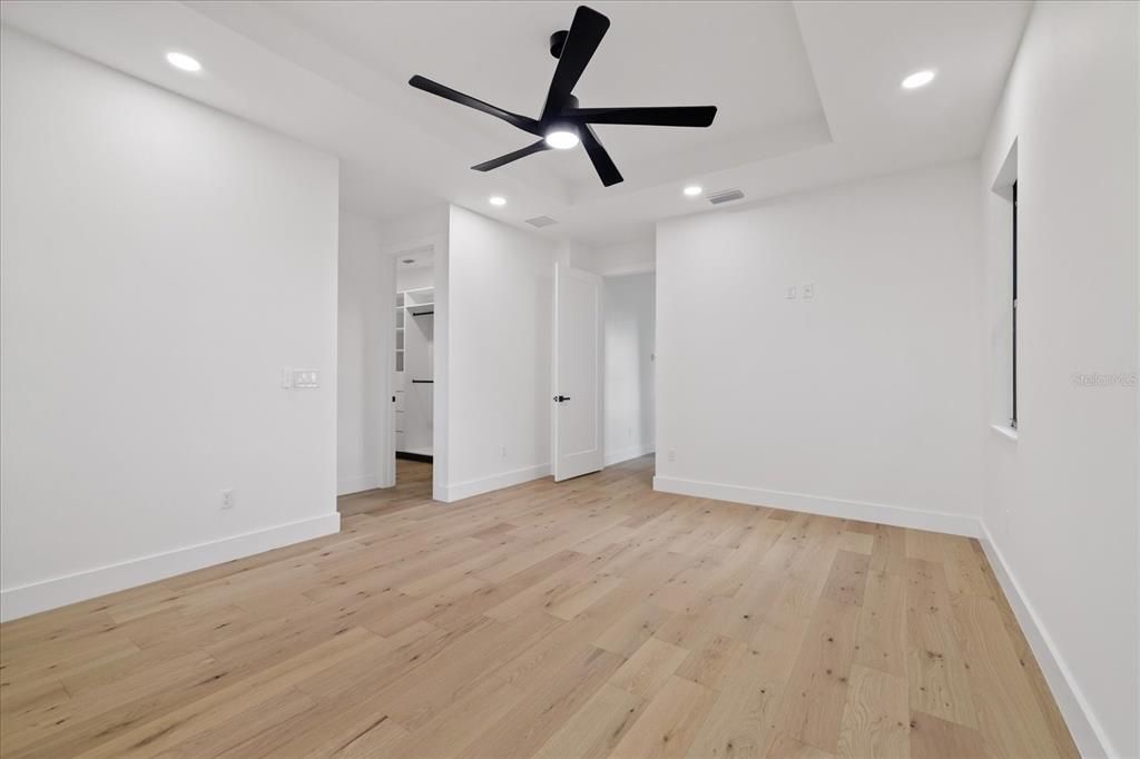 For Sale: $1,398,511 (5 beds, 4 baths, 3334 Square Feet)