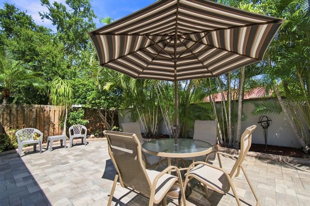 En Venta: $659,000 (3 camas, 3 baños, 2160 Pies cuadrados)