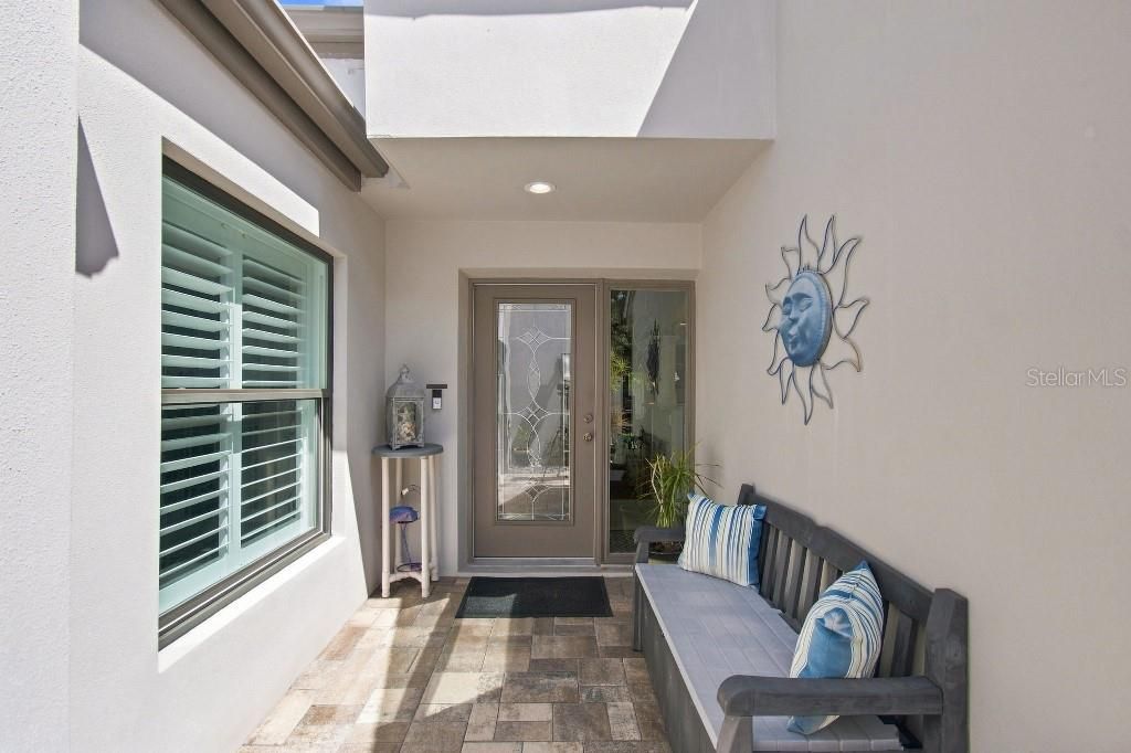 En Venta: $659,000 (3 camas, 3 baños, 2160 Pies cuadrados)