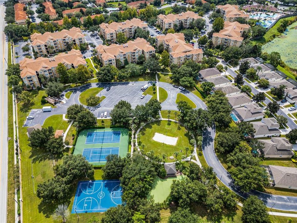 For Sale: $585,000 (4 beds, 4 baths, 1824 Square Feet)