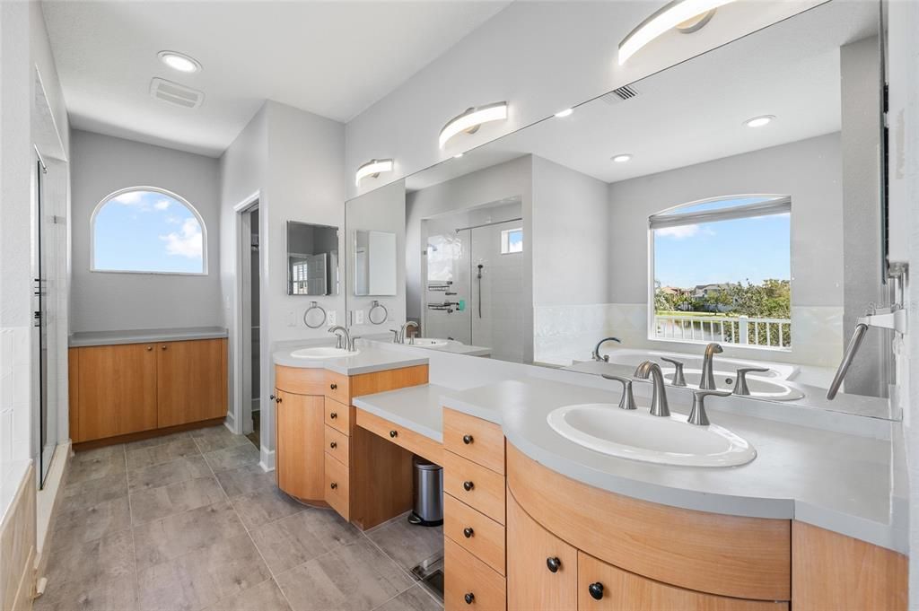 For Sale: $1,150,000 (3 beds, 4 baths, 3344 Square Feet)
