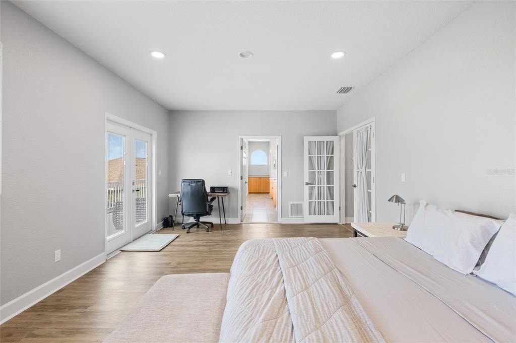 For Sale: $1,150,000 (3 beds, 4 baths, 3344 Square Feet)