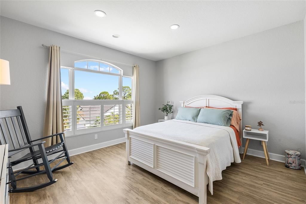 For Sale: $1,150,000 (3 beds, 4 baths, 3344 Square Feet)