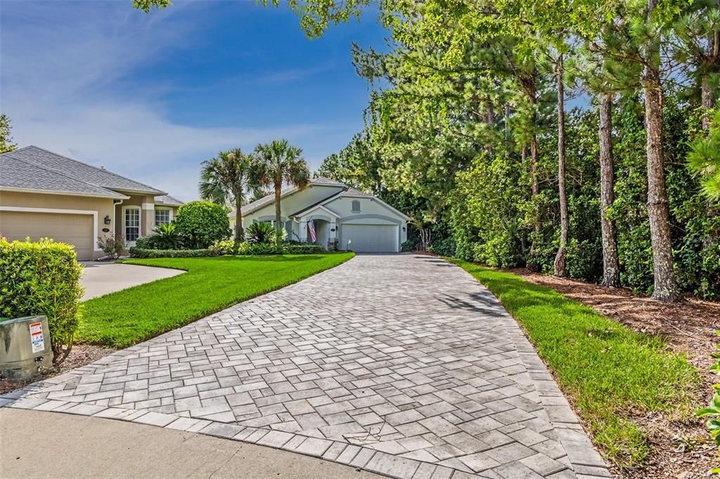 For Sale: $439,000 (3 beds, 2 baths, 1868 Square Feet)
