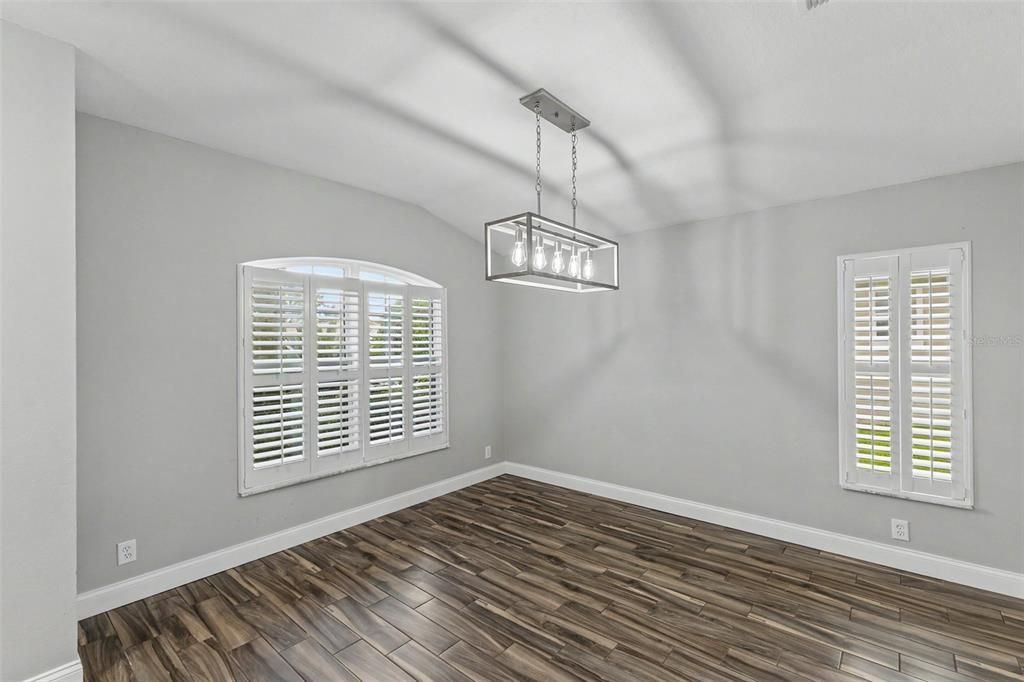 For Sale: $439,000 (3 beds, 2 baths, 1868 Square Feet)