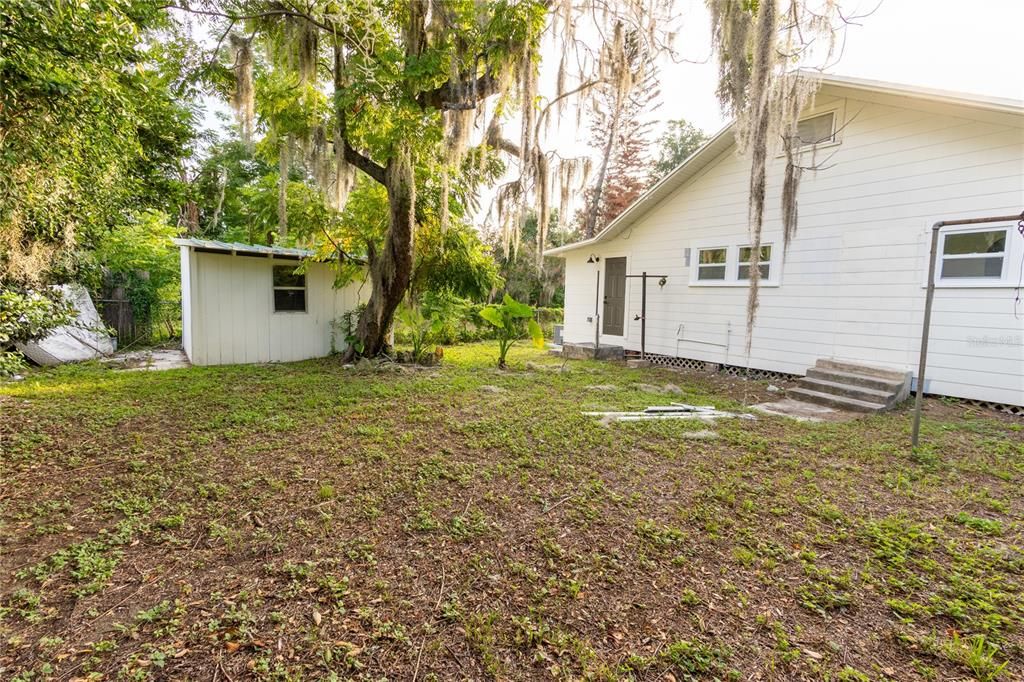 For Sale: $245,000 (2 beds, 2 baths, 1112 Square Feet)
