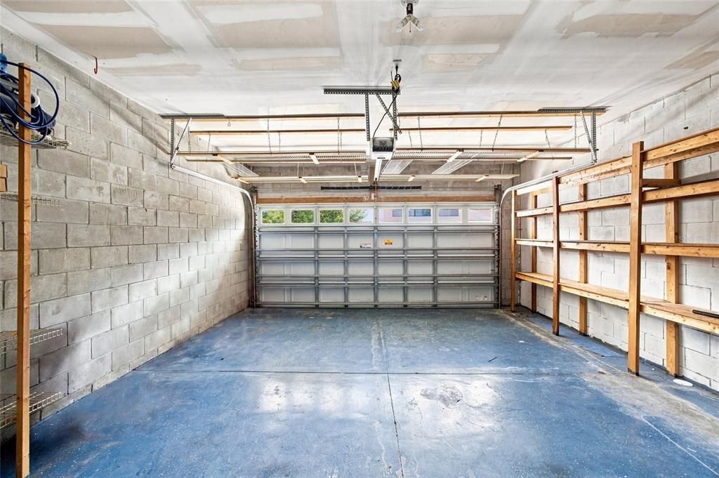 На продажу: $300,000 (3 спален, 2 ванн, 1760 Квадратных фут)