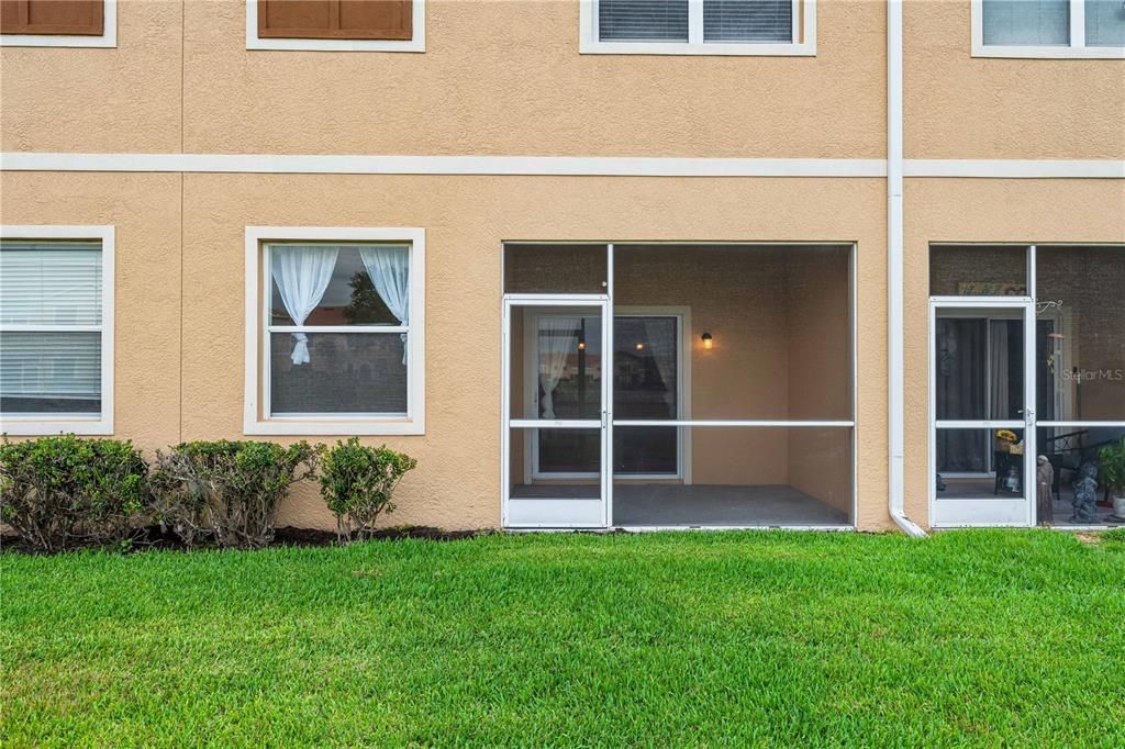 For Sale: $465,000 (3 beds, 2 baths, 1954 Square Feet)