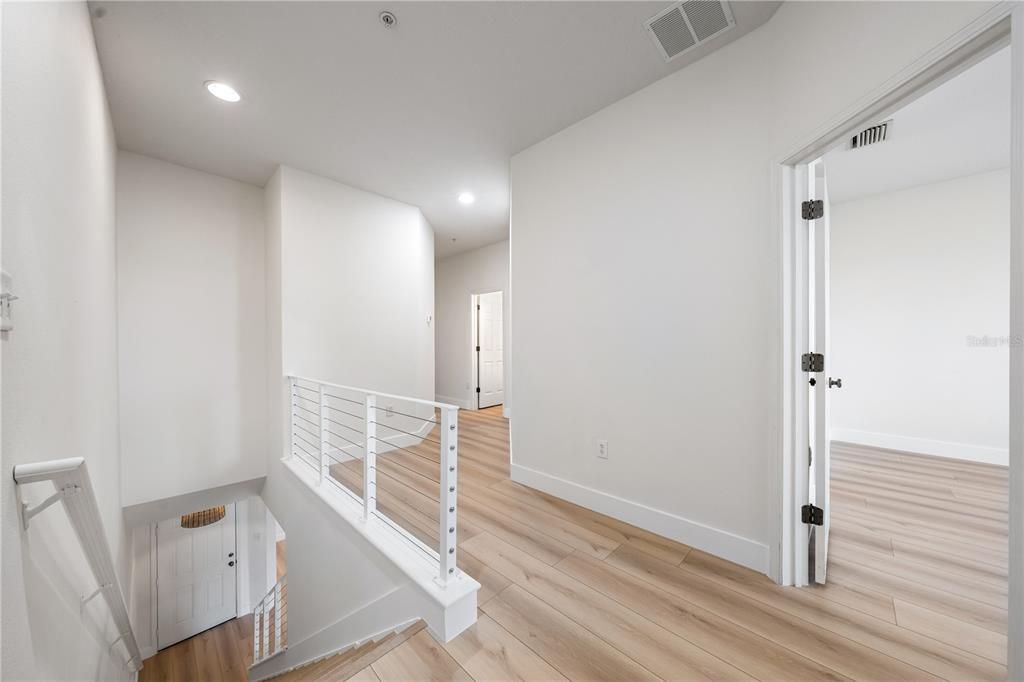 For Sale: $465,000 (3 beds, 2 baths, 1954 Square Feet)