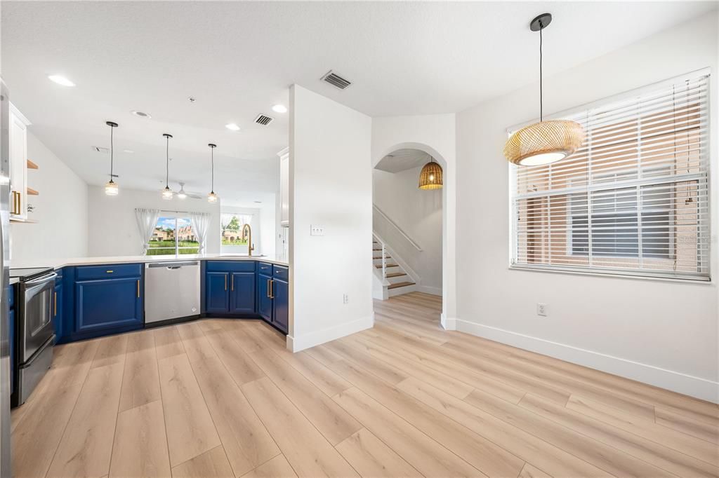 For Sale: $465,000 (3 beds, 2 baths, 1954 Square Feet)