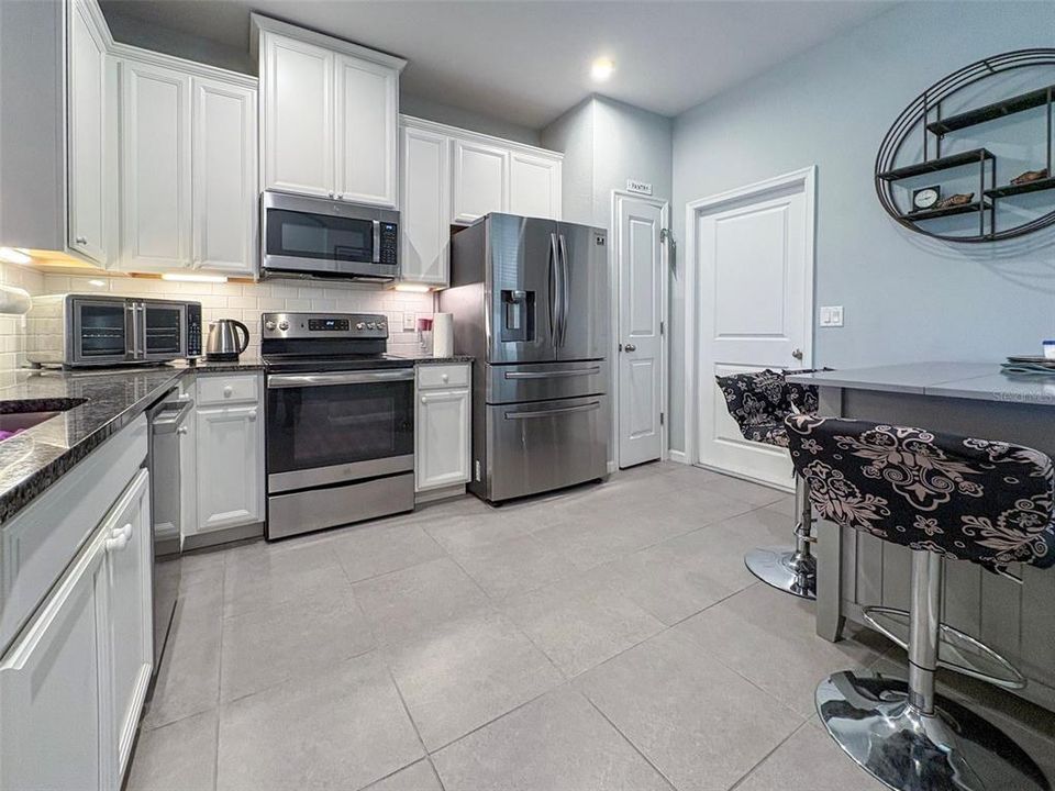 For Rent: $2,100 (2 beds, 2 baths, 1536 Square Feet)