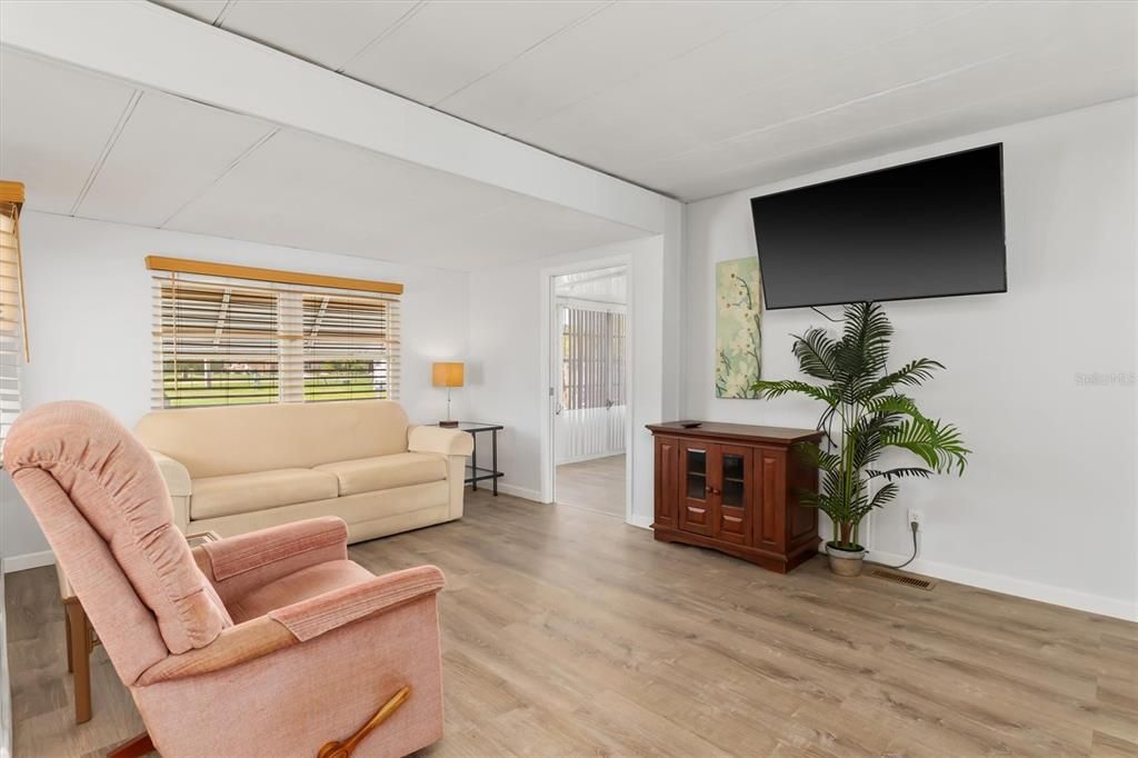 En Venta: $118,800 (2 camas, 2 baños, 788 Pies cuadrados)