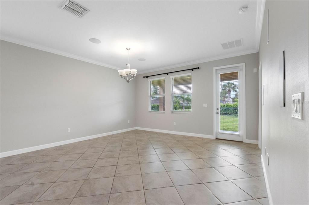 For Sale: $389,000 (4 beds, 3 baths, 2057 Square Feet)