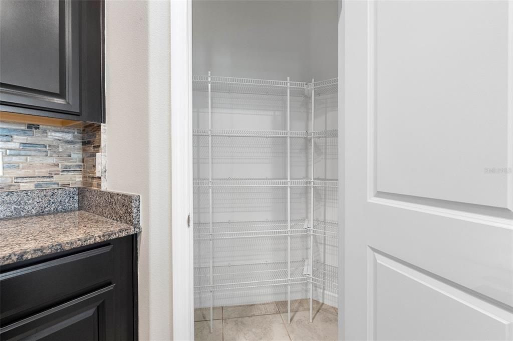 For Sale: $389,000 (4 beds, 3 baths, 2057 Square Feet)