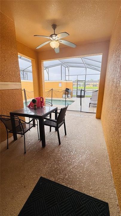 For Sale: $355,000 (4 beds, 3 baths, 1902 Square Feet)