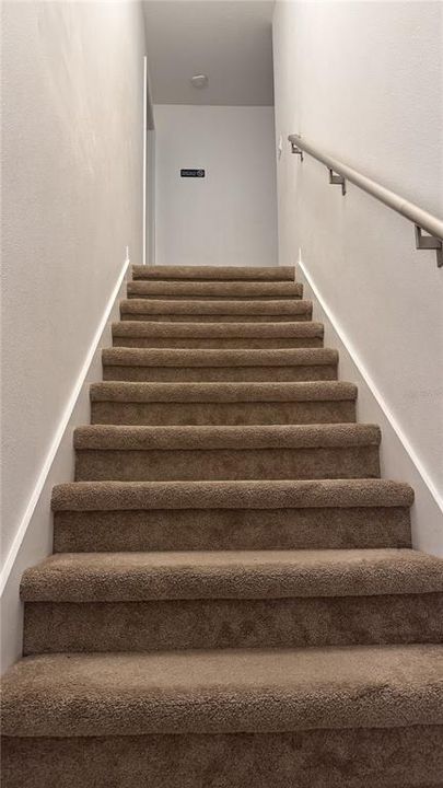 For Sale: $355,000 (4 beds, 3 baths, 1902 Square Feet)