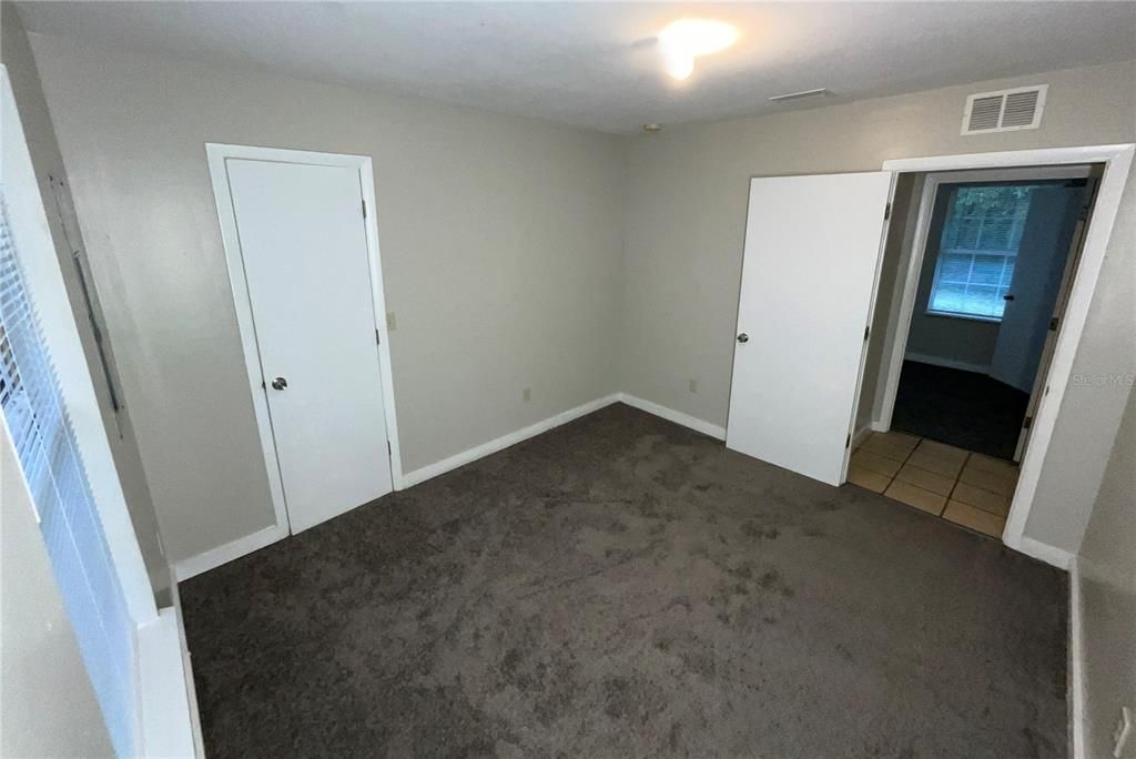 For Sale: $215,000 (4 beds, 2 baths, 1296 Square Feet)