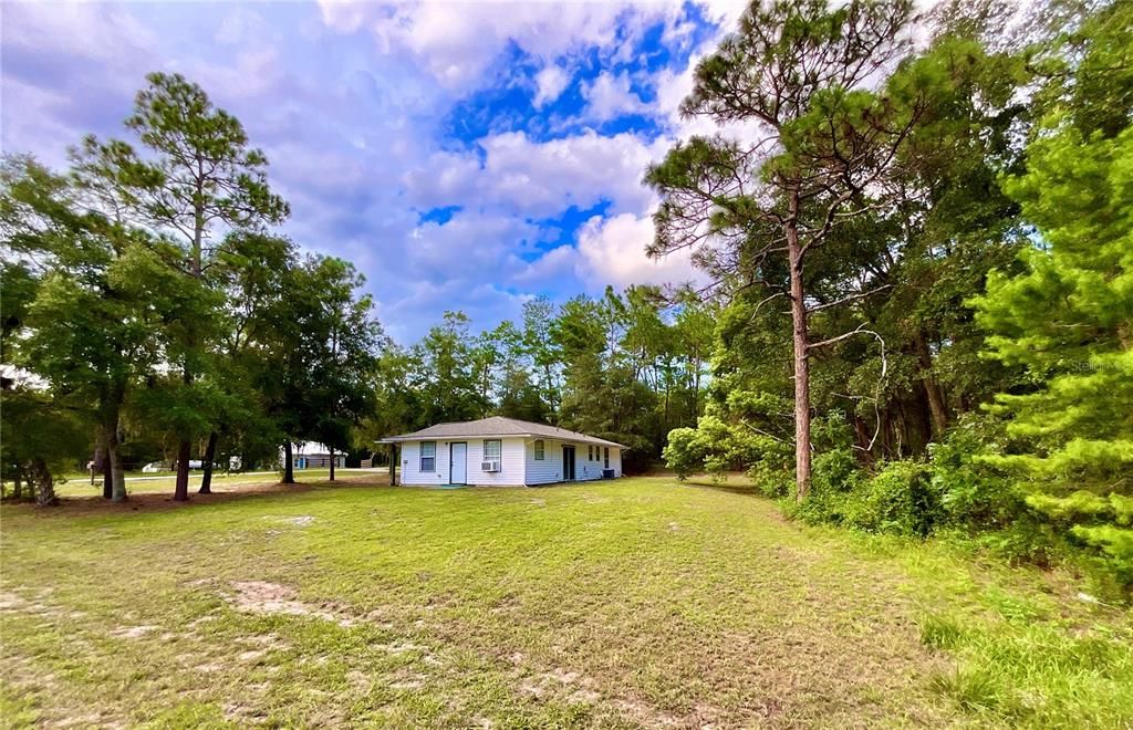 For Sale: $215,000 (4 beds, 2 baths, 1296 Square Feet)