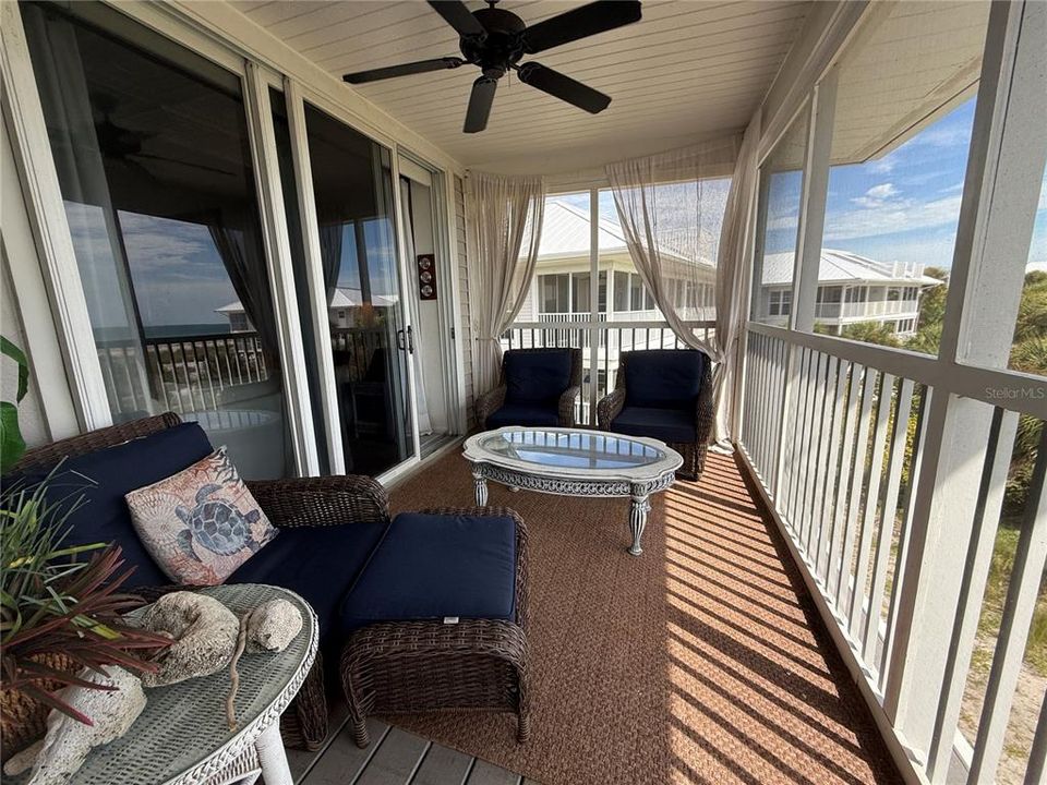 For Sale: $620,000 (3 beds, 3 baths, 1568 Square Feet)