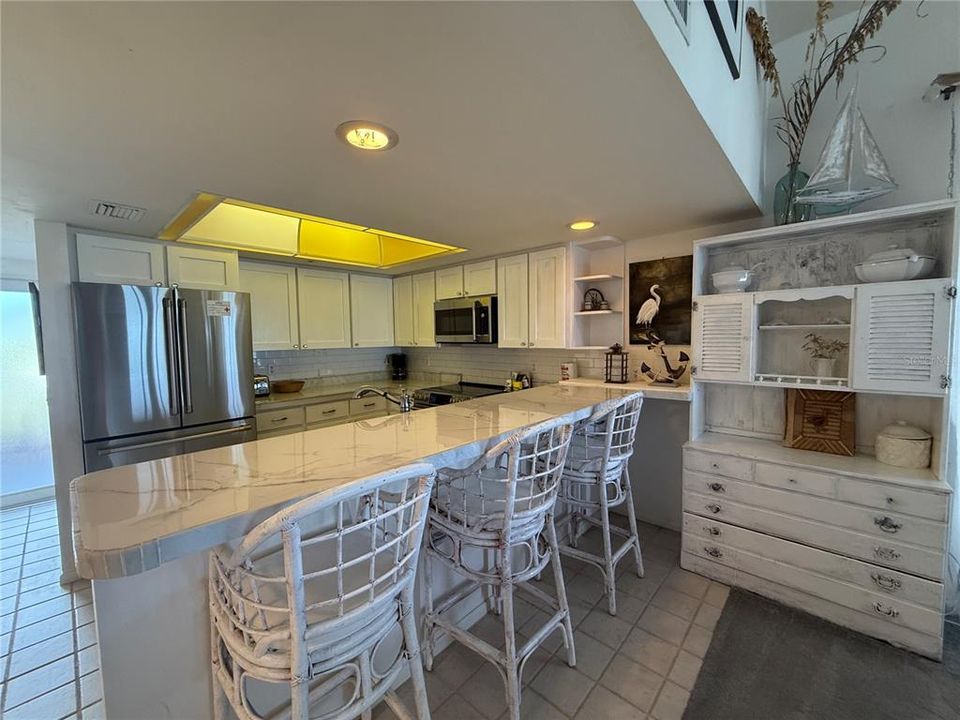 For Sale: $620,000 (3 beds, 3 baths, 1568 Square Feet)