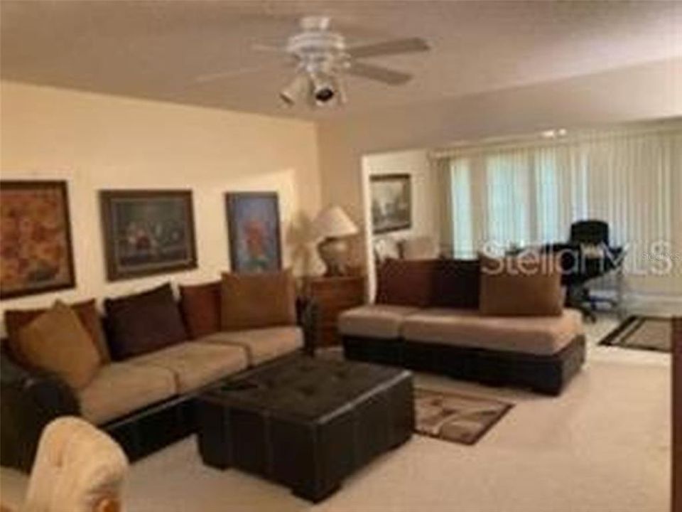 For Rent: $1,550 (2 beds, 2 baths, 1400 Square Feet)