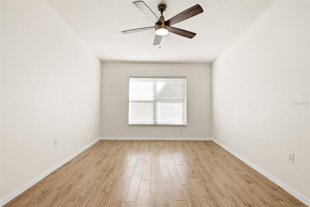 For Sale: $334,500 (2 beds, 2 baths, 1238 Square Feet)