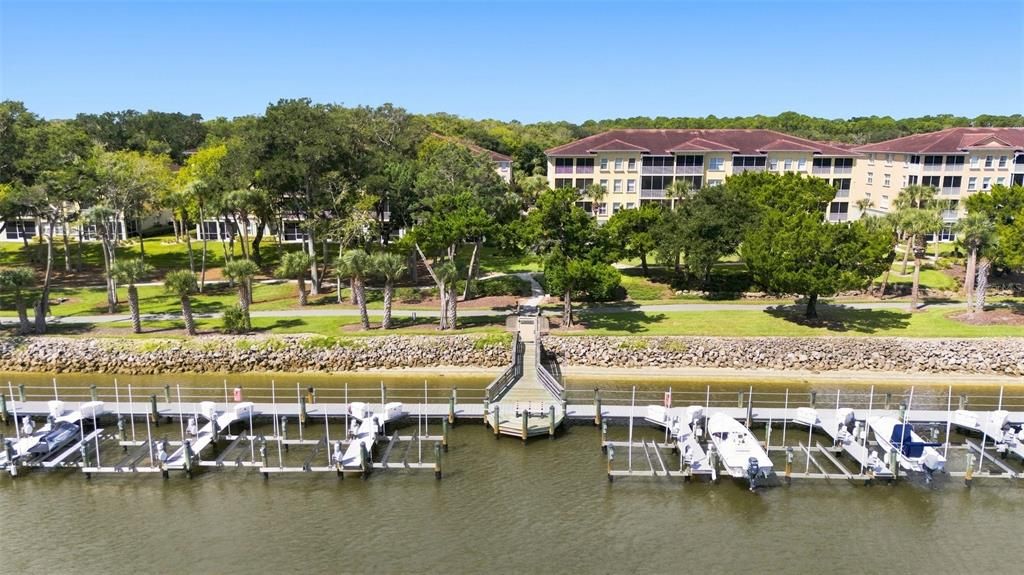 For Sale: $334,500 (2 beds, 2 baths, 1238 Square Feet)