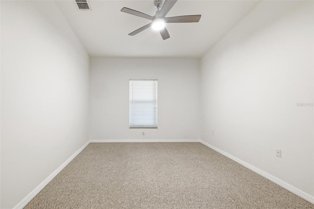 For Sale: $334,500 (2 beds, 2 baths, 1238 Square Feet)