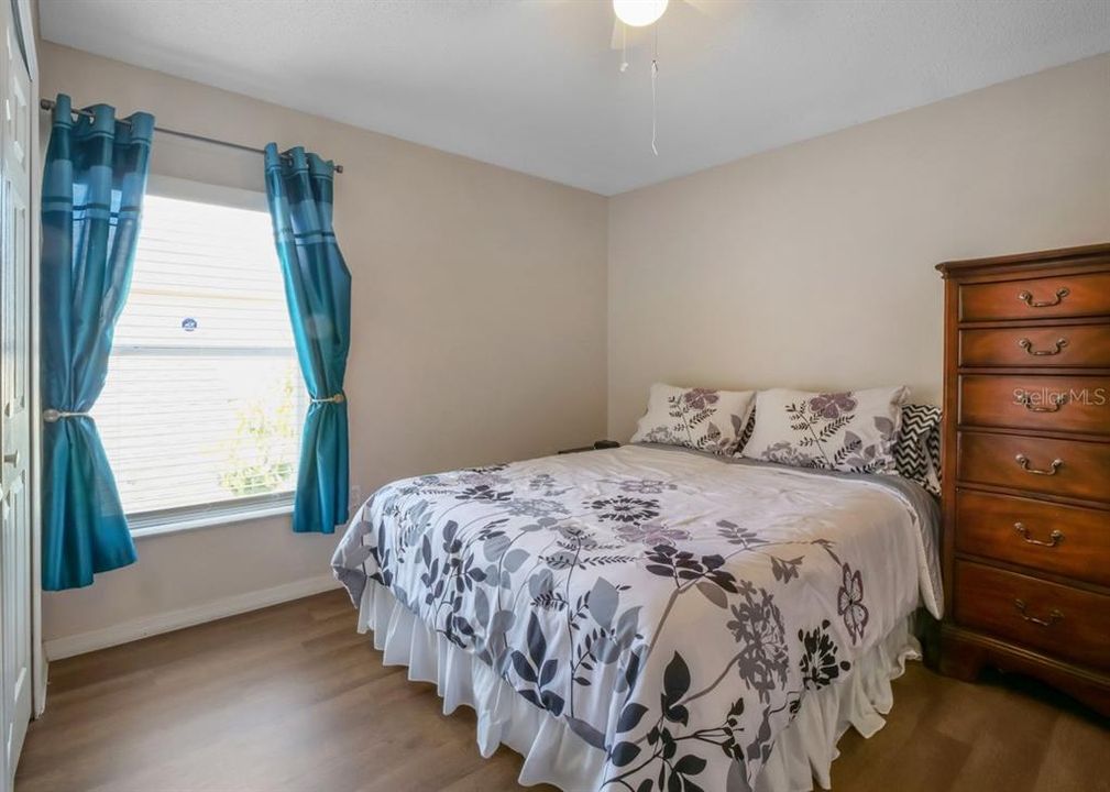 En Renta: $2,500 (4 camas, 2 baños, 1999 Pies cuadrados)