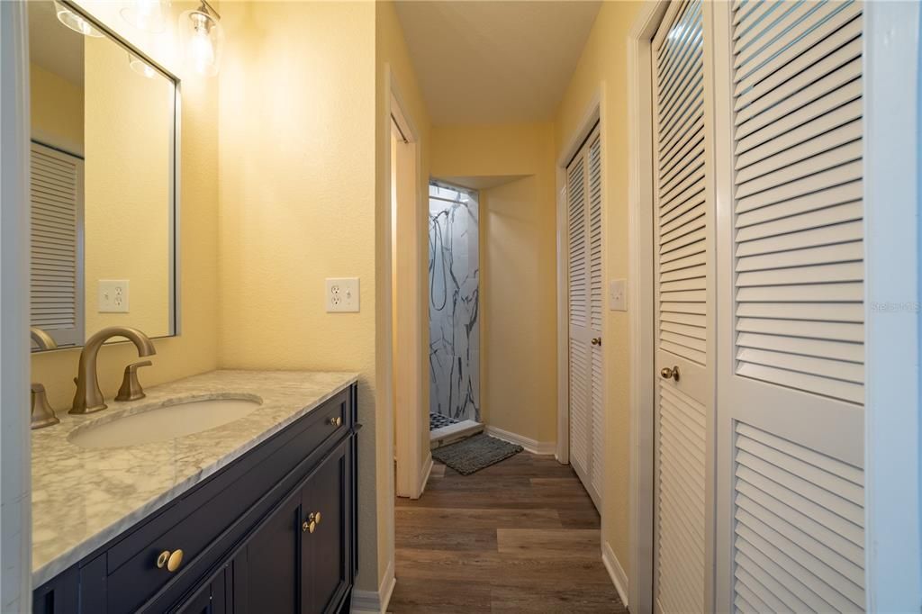 En Venta: $389,000 (3 camas, 2 baños, 1736 Pies cuadrados)