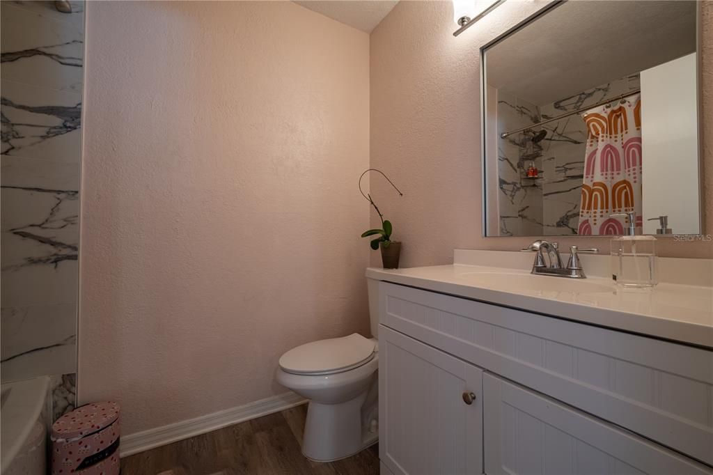 En Venta: $389,000 (3 camas, 2 baños, 1736 Pies cuadrados)