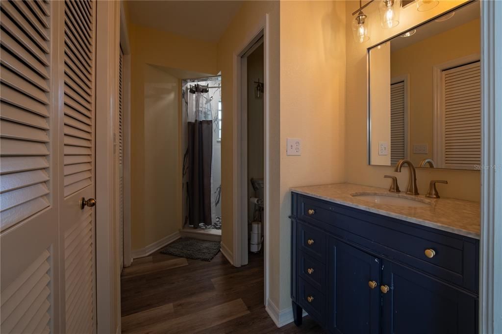 En Venta: $389,000 (3 camas, 2 baños, 1736 Pies cuadrados)