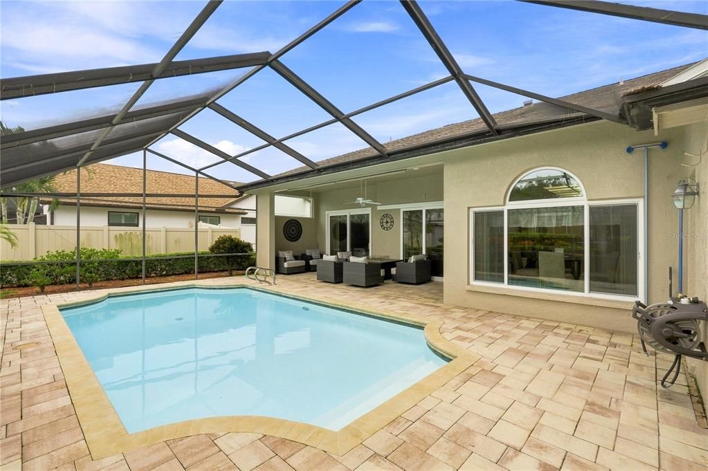 For Sale: $849,000 (4 beds, 3 baths, 2625 Square Feet)
