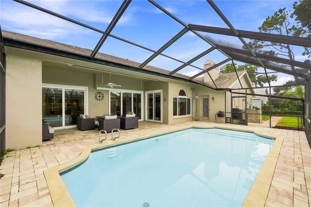 For Sale: $849,000 (4 beds, 3 baths, 2625 Square Feet)