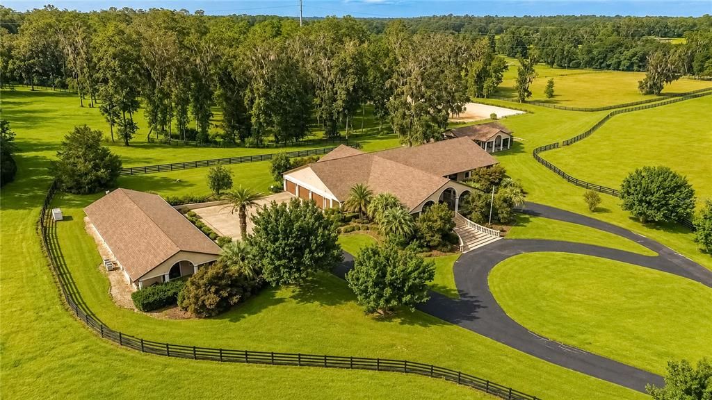 На продажу: $2,995,000 (3 спален, 2 ванн, 2736 Квадратных фут)