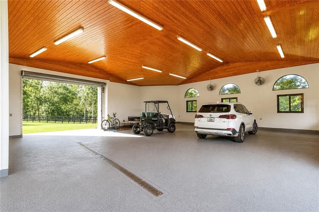 На продажу: $2,995,000 (3 спален, 2 ванн, 2736 Квадратных фут)