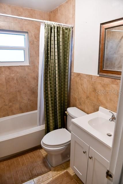 For Sale: $270,000 (3 beds, 2 baths, 1151 Square Feet)