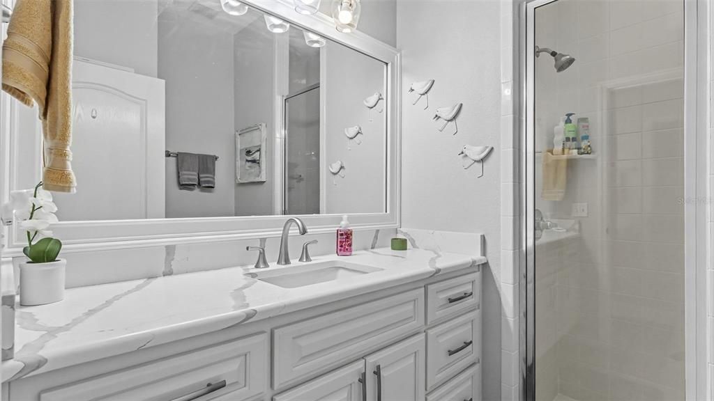 For Sale: $429,900 (2 beds, 2 baths, 1931 Square Feet)
