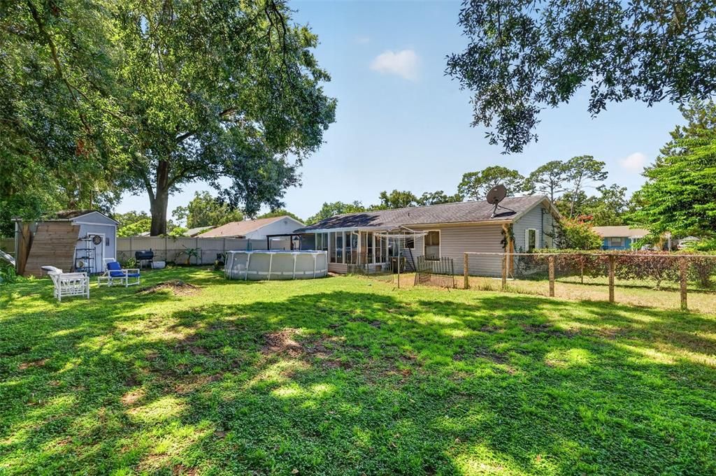 For Sale: $209,000 (3 beds, 2 baths, 1062 Square Feet)