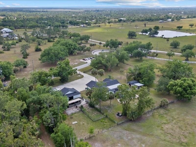 En Venta: $779,000 (3 camas, 2 baños, 2181 Pies cuadrados)