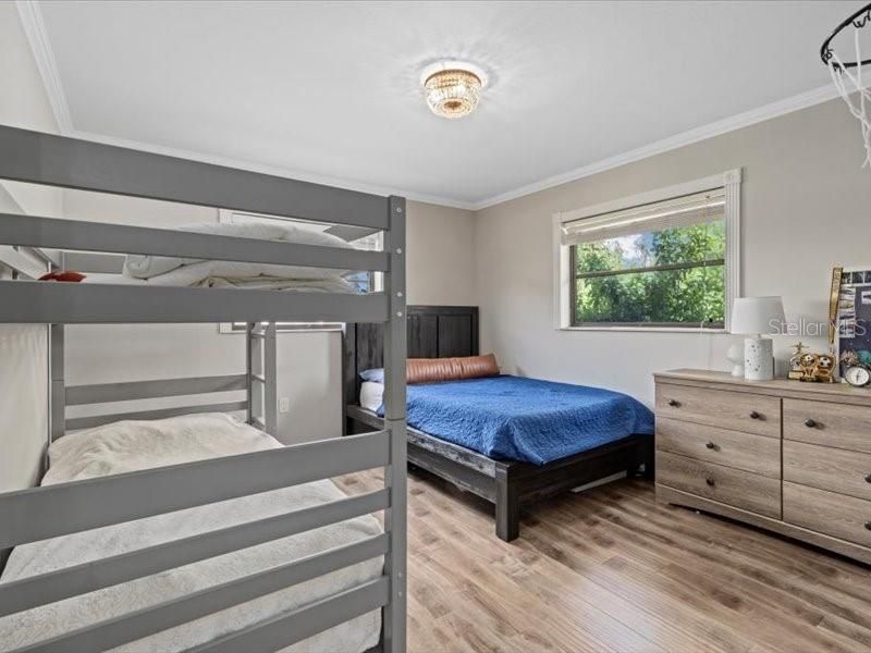 En Venta: $779,000 (3 camas, 2 baños, 2181 Pies cuadrados)