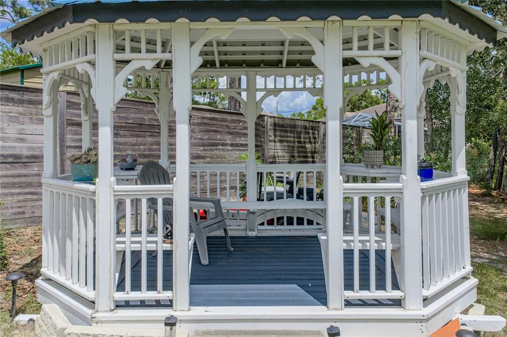 For Sale: $418,990 (4 beds, 2 baths, 2161 Square Feet)