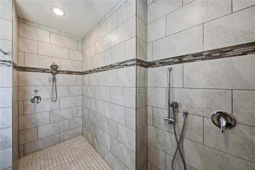For Sale: $418,990 (4 beds, 2 baths, 2161 Square Feet)