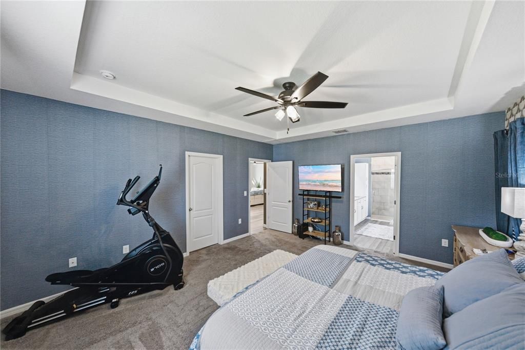 For Sale: $418,990 (4 beds, 2 baths, 2161 Square Feet)
