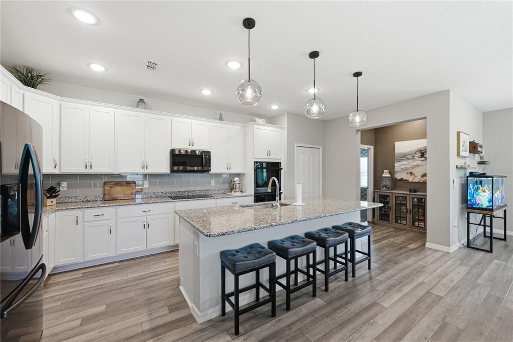 For Sale: $418,990 (4 beds, 2 baths, 2161 Square Feet)